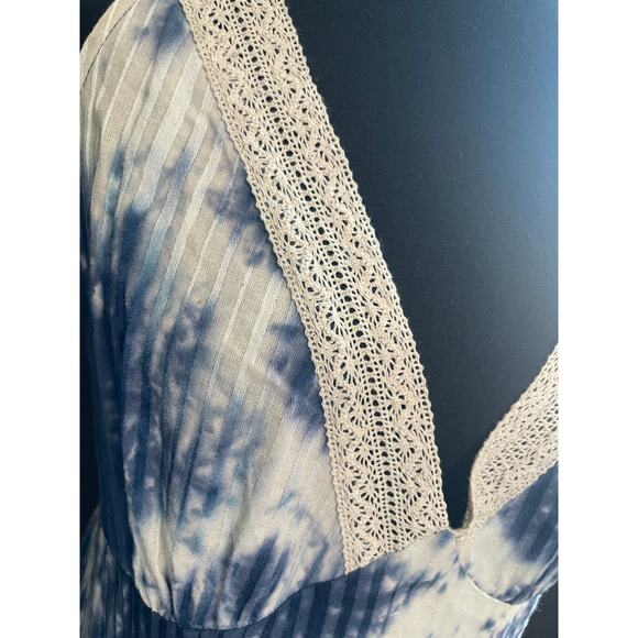 Line & Dot Fay Lace Trim Dress Blue Tie Dye Size M - Picture 9 of 10